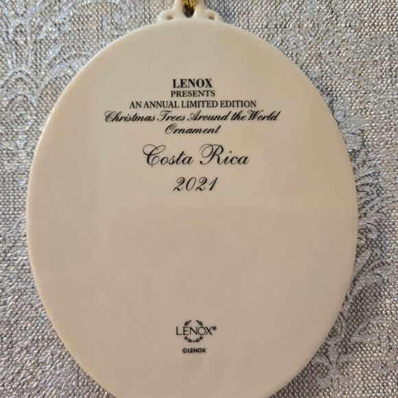🎄🎄🎄LENOX 2021 CHRISTMAS TREES AROUND THE WORLD ORNAMENT WITH BOX - Picture 3 of 10
